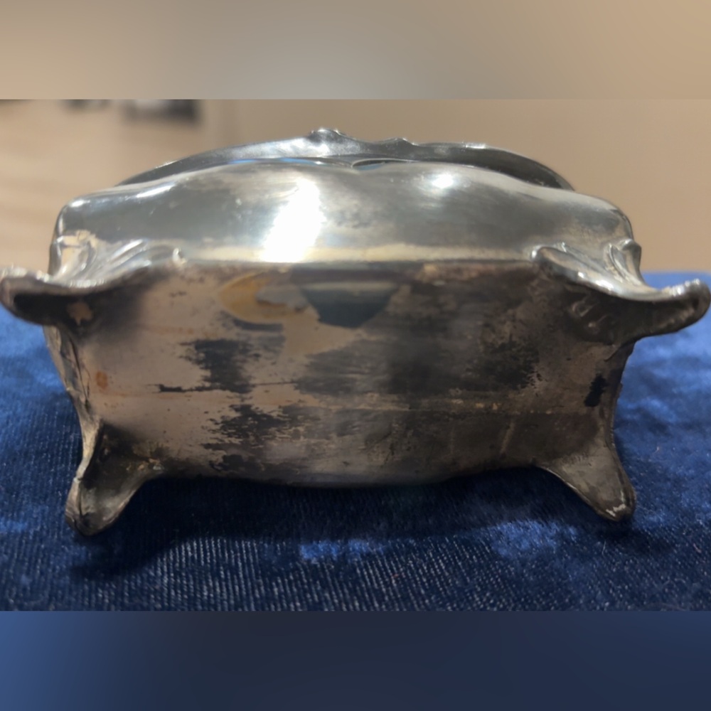 Vintage, Art Nouveau Style, Silver-Plated Decorative Trinket Box - Picture 2 of 4